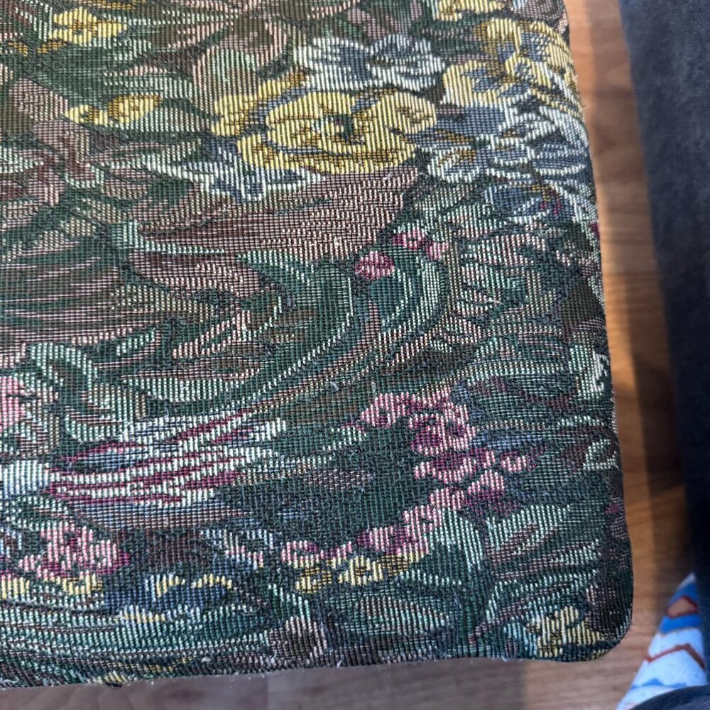 **Vintage Wooden Tapestry Footstool with Storage – Hinged Padded Top – Floral Fa - Picture 12 of 16